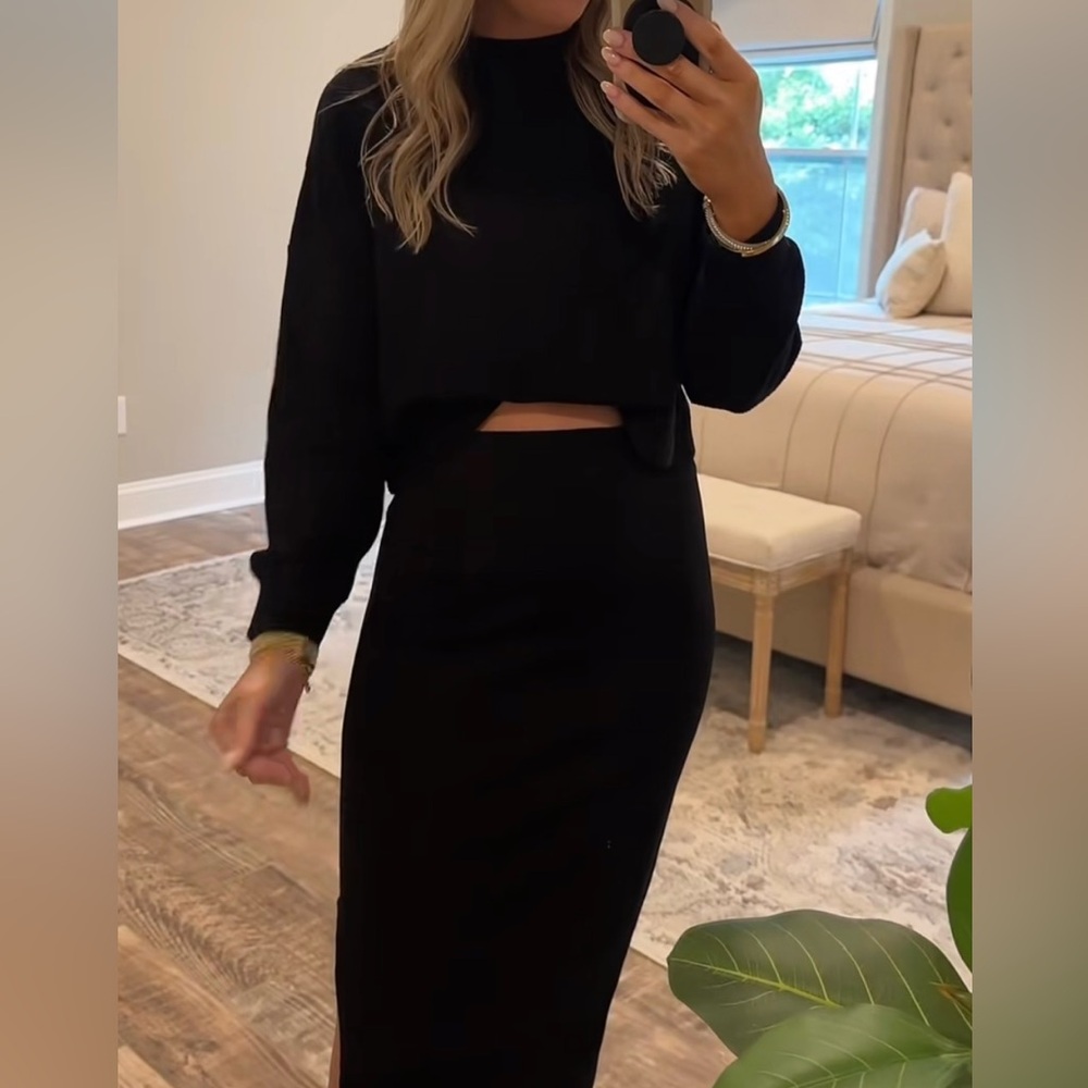 GRACE KARIN Women's 2-Piece
Sweatsuits Set